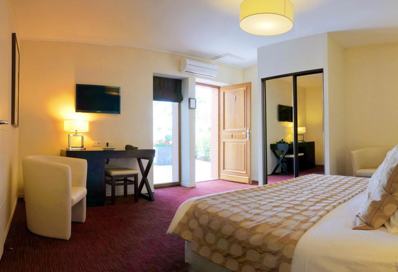 Hotel Burgevin 3*